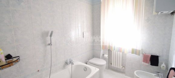 2 bedrooms Apartment in Morrovalle, Italy No. 148035 10