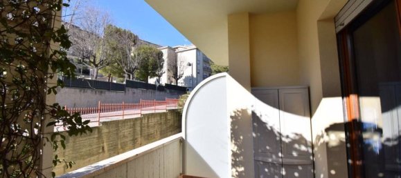 2 bedrooms Apartment in Morrovalle, Italy No. 148035 11