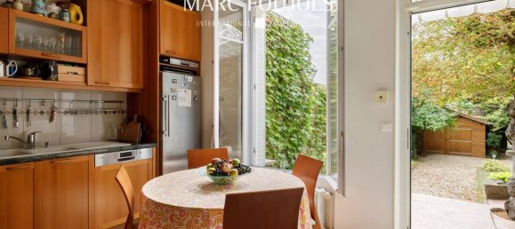 5 bedrooms Villa in Yerres, France No. 181553 16