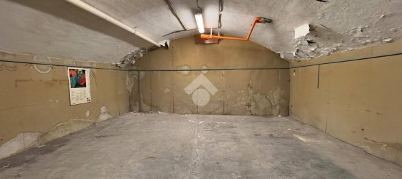 250m² Office in Forlì, Italy No. 303478 19