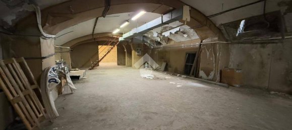 250m² Office in Forlì, Italy No. 303478 14