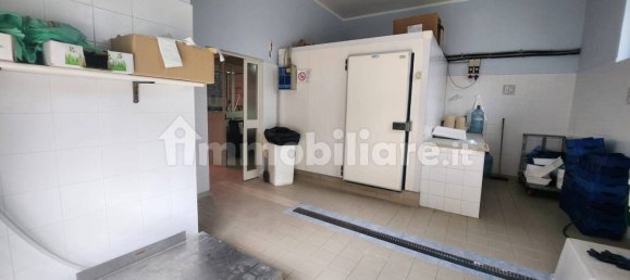 2غرفة عقار تجاري في Campomarino, Italy رقم 138464 7