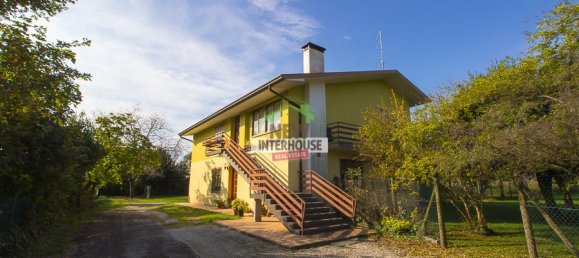 3 bedrooms House in Pordenone, Italy No. 328490 5