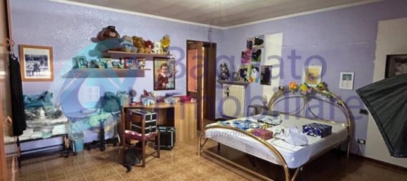 3 bedrooms Villa in Piedmont, Italy No. 379875 8