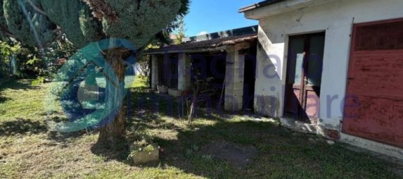 3 bedrooms Villa in Piedmont, Italy No. 379875 22