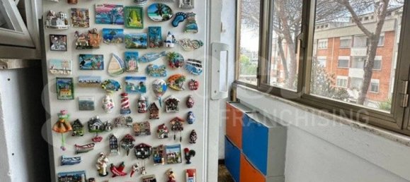 4 rooms Apartment in Rome, Italy No. 311253 6