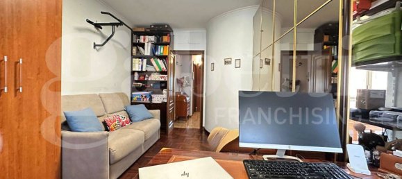 4 rooms Apartment in Rome, Italy No. 311253 16