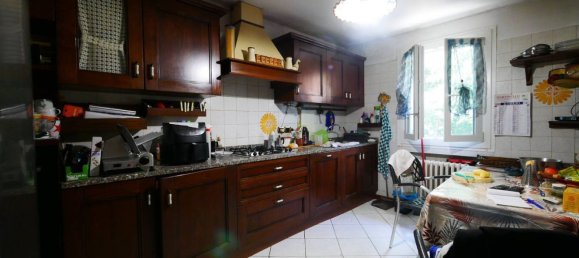 Вилла с 6 комнатами в Серрамаццони, Италия № 303023 28