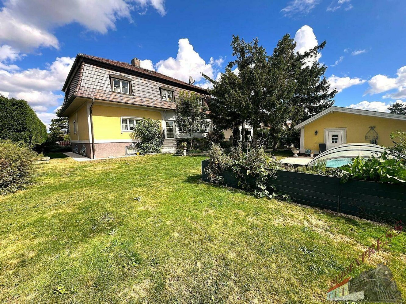 Дом с 7 комнатами в Герасдорф бай Вин, Австрия № 206345