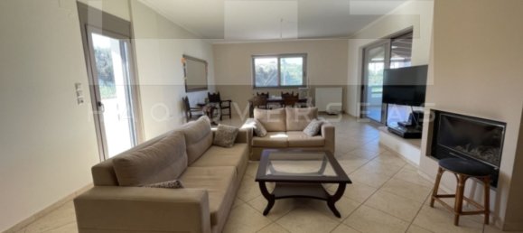 4 bedrooms Villa in Crete, Greece No. 394 2