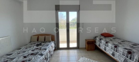 4 bedrooms Villa in Crete, Greece No. 394 11