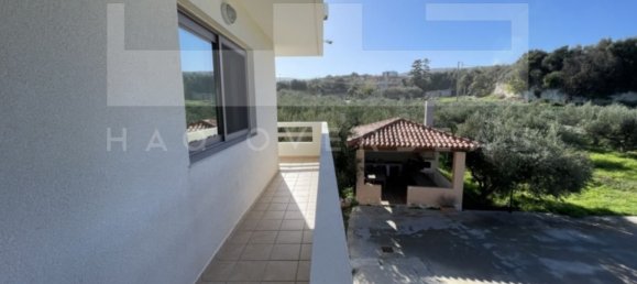 4 bedrooms Villa in Crete, Greece No. 394 7