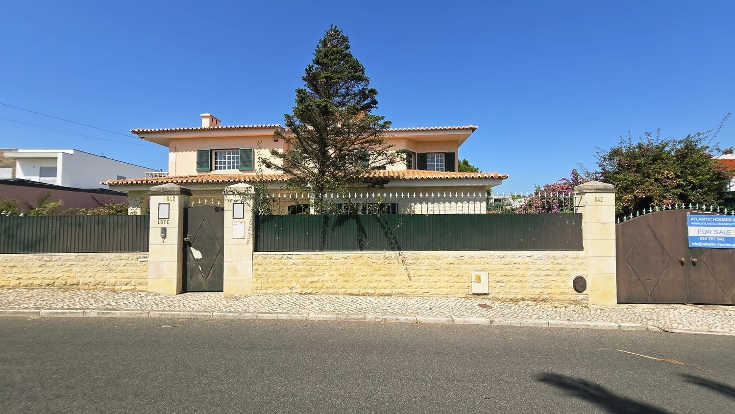 6 bedrooms House in Cascais, Portugal No. 242816