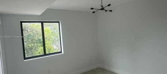 Apartamento T3 em Miami, USA N.º 615855 4