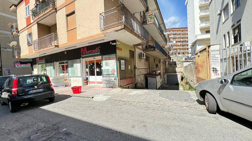 1 room Parking in Lamezia Terme, Italy No. 24428