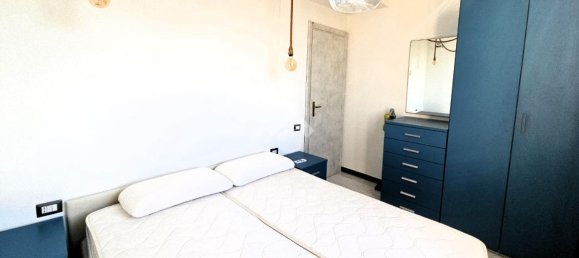 2 rooms Apartment in Genoa, Italy No. 11392 22