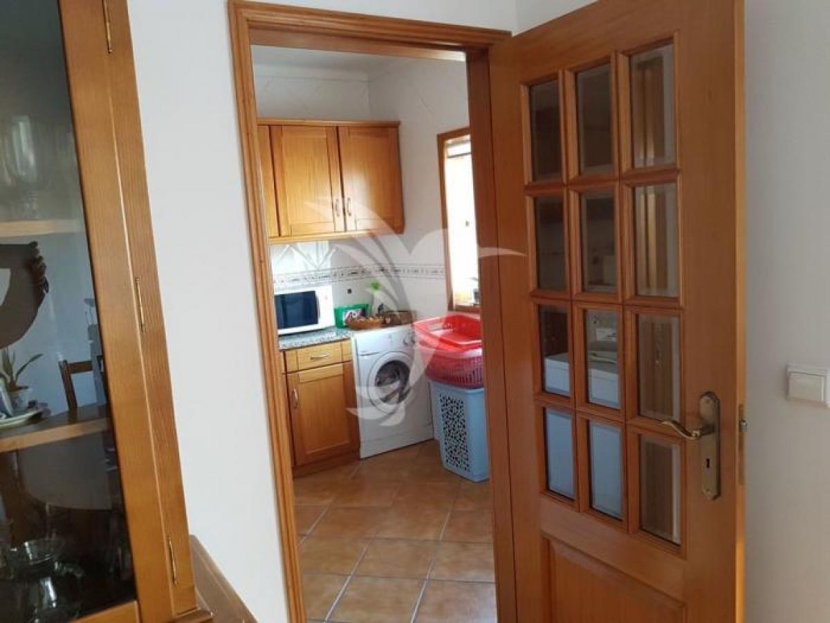 3 bedrooms Apartment in Aveiro, Portugal No. 520