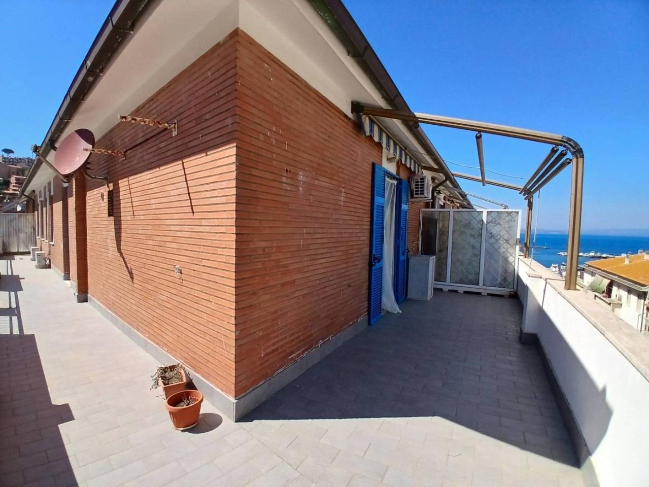 4-salle Penthouse à Monte Argentario, Italy No. 27100