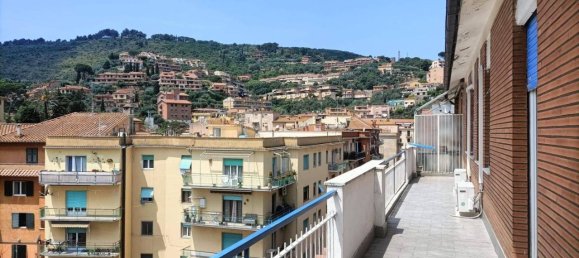 4-salle Penthouse à Monte Argentario, Italy No. 27100 31