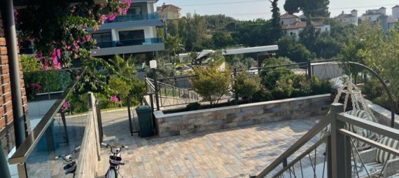 4 rooms Apartment in Kargicak, Turkey No. 9624 2