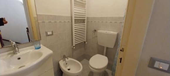 3 rooms House in Seravezza, Italy No. 224552 4