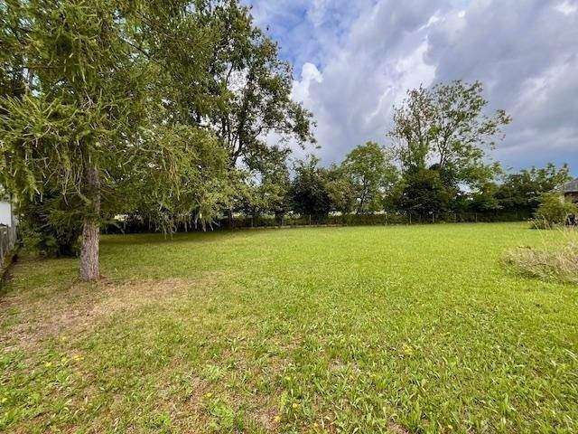  قطعة أرض في Wels, Austria رقم 167010