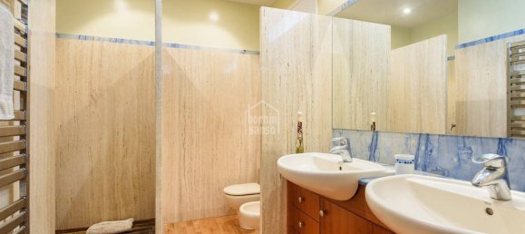 5 غرف نوم فيلا في Es Castell, Spain رقم 1495 17