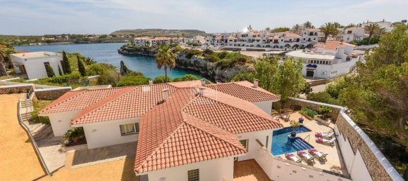 5 غرف نوم فيلا في Es Castell, Spain رقم 1495 9