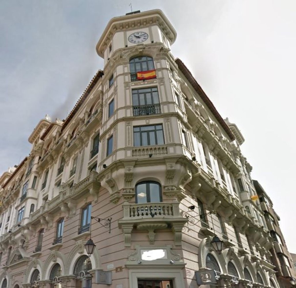 Dúplex de 4 dormitorios en Palencia, Spain No. 115193