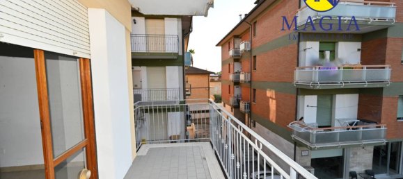 3 bedrooms Apartment in Spinetoli, Italy No. 327575 12