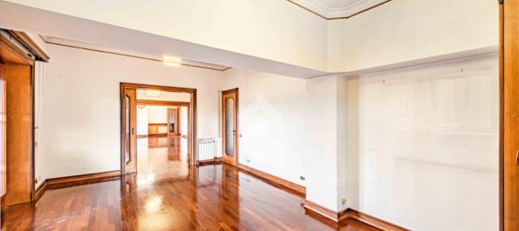 7 rooms Apartment in Rome, Italy No. 136044 15