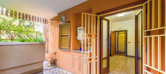7 rooms Apartment in Rome, Italy No. 136044 26
