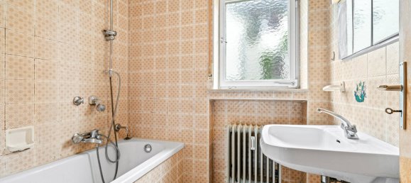 9 rooms Townhouse in Biberach, Germany No. 248560 6