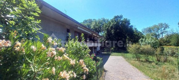 3 bedrooms Villa in Varese, Italy No. 303536 9