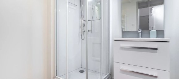 2 rooms Apartment in Lyon, France No. 287085 8