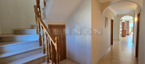 4 bedrooms Villa in Lagoa, Portugal No. 128308 17