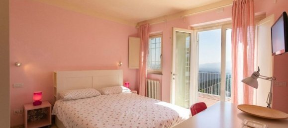 Вилла с 11 комнатами в Лукка, Италия № 84055 41