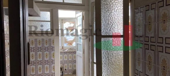 463m² Building in Lisbon, Portugal No. 67565 4