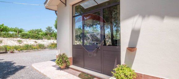 Вилла с 3 спальнями в Кальтаджироне, Италия № 64786 44