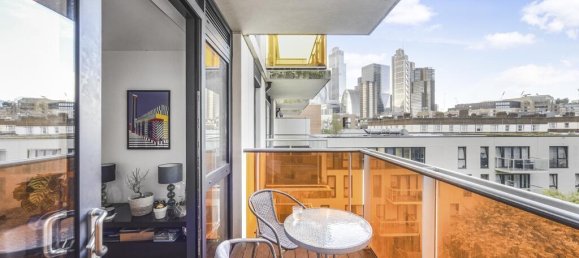 Apartamento de 2 dormitorios en London, United Kingdom No. 8247 6