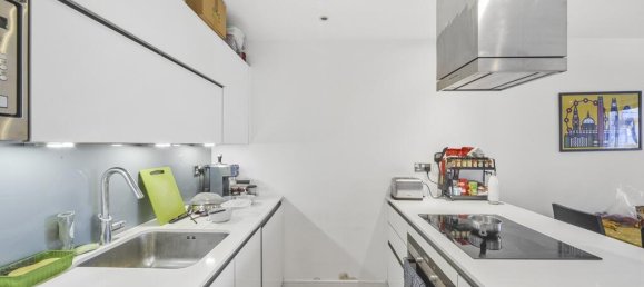 Apartamento de 2 dormitorios en London, United Kingdom No. 8247 4