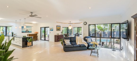 4 غرف نوم منزل في Dundowran Beach, Australia رقم 617 5