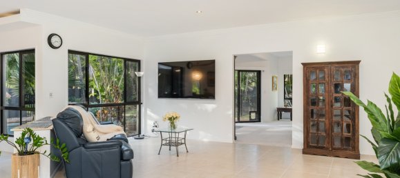 4 غرف نوم منزل في Dundowran Beach, Australia رقم 617 9