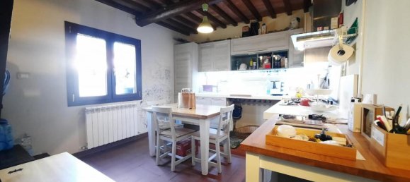 4 rooms House in Cascina, Italy No. 159144 3
