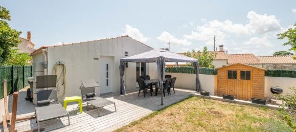 2 bedrooms House in Marennes, France No. 300976 2