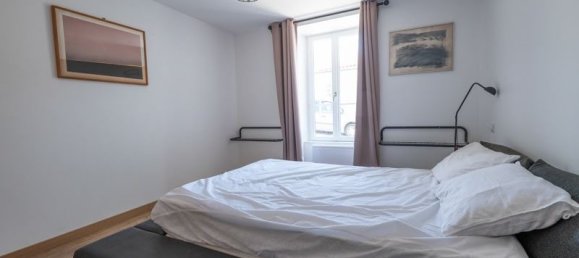 2 bedrooms House in Marennes, France No. 300976 5