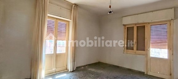 3 bedrooms Apartment in Taranto, Italy No. 260774 11