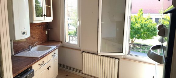 2 bedrooms Building in Evreux, France No. 361526 3