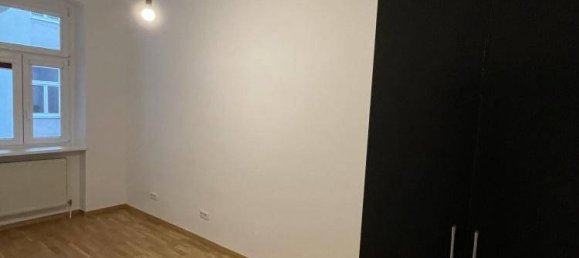 2 rooms Apartment in Penzing, Austria No. 226790 5