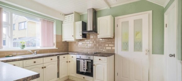 Дом с 3 спальнями в Гейнсборо, Великобритания № 2002 5